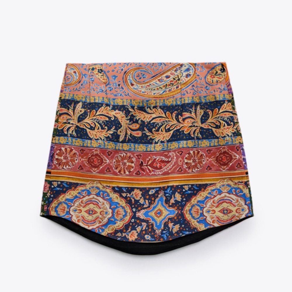 Zara short patterned satin high waisted asymmetrical skirt